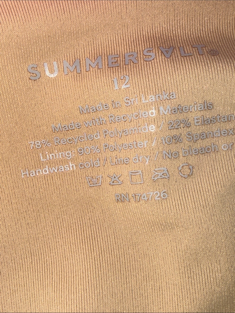 Summersalt Ruffle Backflip One
Piece Colorblock Swimsuit Size 12 - Picture 6 of 6